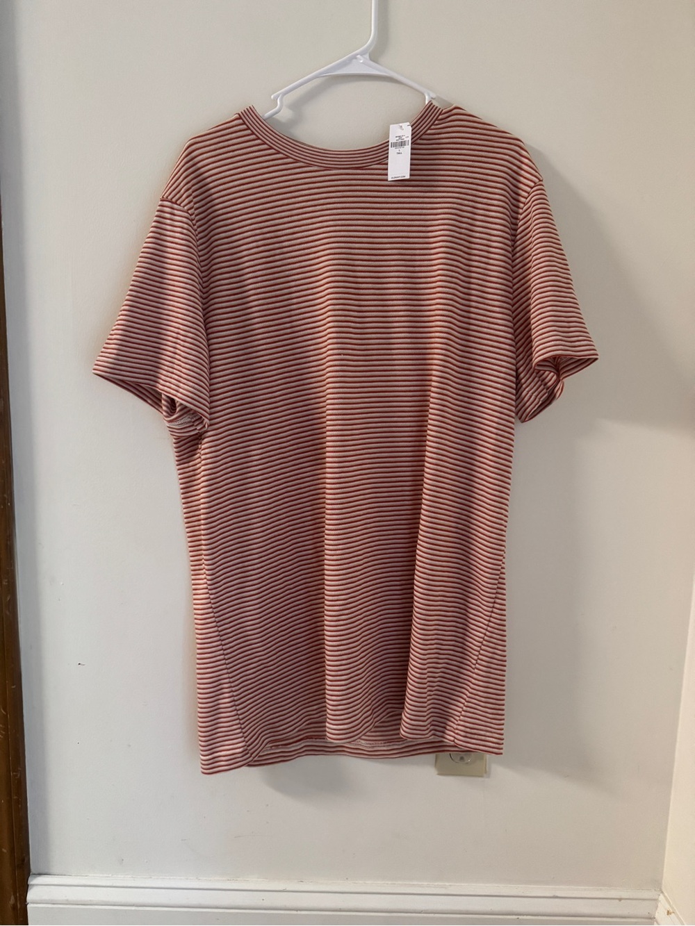 Old Navy Men's Rust and White Thin-Stripe Crew Tee